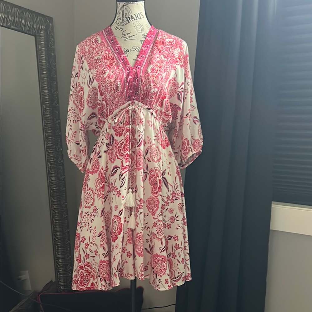 NWT Pink and White Floral Dress with Kimono Sleeves
